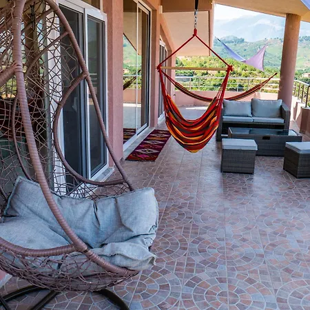 Luxurious Attic Trajas