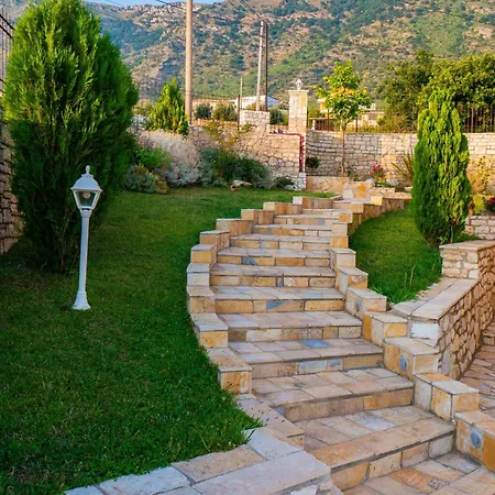 アパート Luxurious Attic