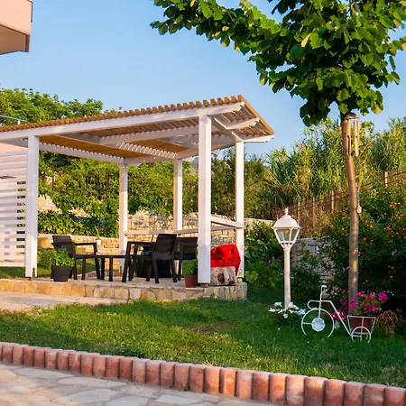 Luxurious Attic * Trajas