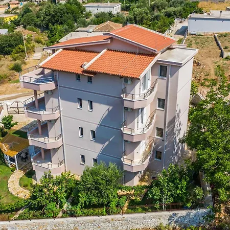 Lägenhet Luxurious Attic